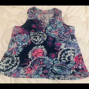Lilly Pulitzer Essie top  size XL